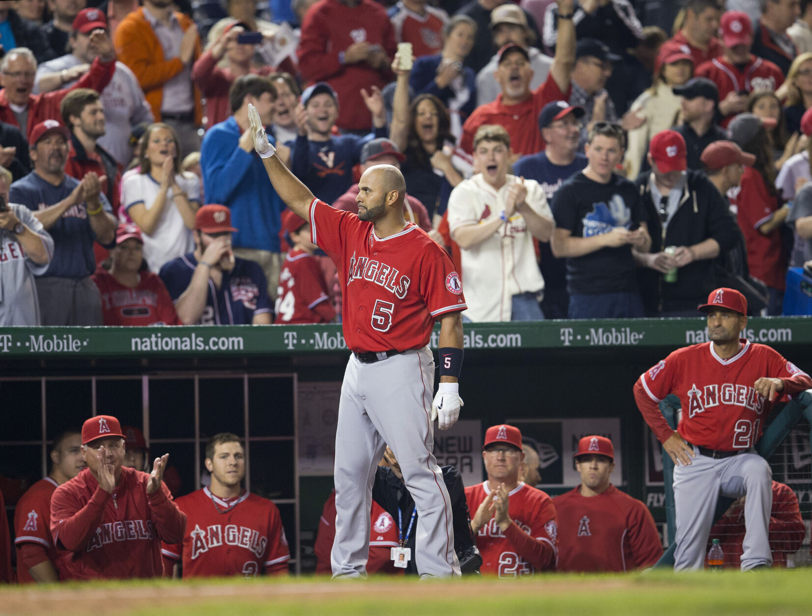 2014: Albert Pujols hits home runs 499 and 500 in same game